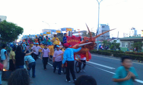 持續三天，連綿近五公里繞境隊伍的領頭蜈蚣：蜈蚣陣