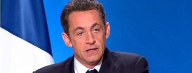 Le numéros de téléphone portable du nain (Nicolas Sarkozy) a été volé ! 8dpiL