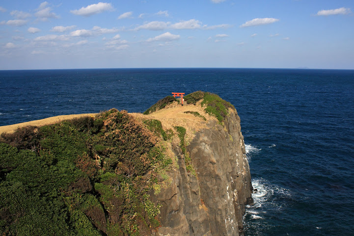 絶景 左京鼻 さきょうばな の岩がすごい そして発覚した勘違いとは 壱岐砂浜図鑑 海水浴場 ビーチ全集 長崎県壱岐島