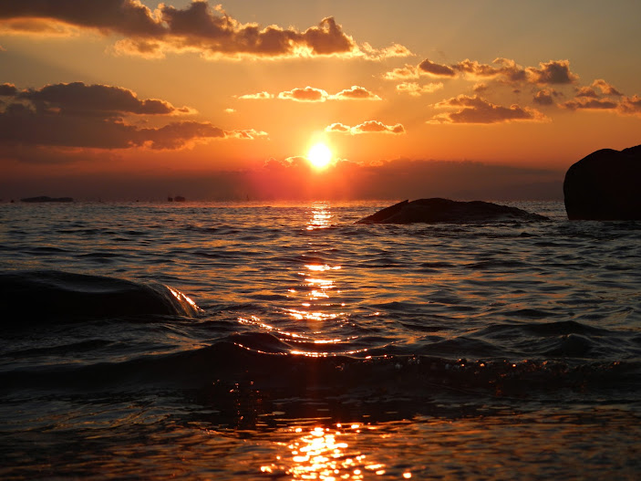 筒城浜海水浴場 朝焼け