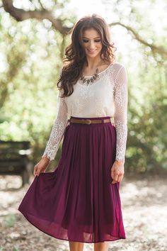 Midi Skirt, burgundy midi skirt, pleated skirt, fall fashion, Christmas outfit ideas, photoshoot outfit ideas, Morning Lavender