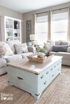 The Best Kept Online Shopping Secret. Beautiful farmhouse country style livingroom <a class="pintag searchlink" data-query="%23livingroom" data-type="hashtag" href="/search/?q=%23livingroom&rs=hashtag" rel="nofollow" title="#livingroom search Pinterest">#livingroom</a>