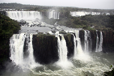 CATARATAS DE IGUAZÚ: LADO BRASILEÑO - PERÚ CON ADITIVOS: IGUAZÚ E ISLA DE PASCUA (5)