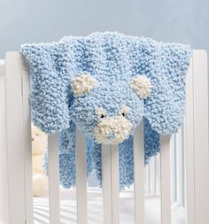 Snuggle Bear Playmat - cute baby yarn projects - free knitting patterns - how to knit baby items