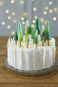 How to Make an Ice Forest Christmas Cake