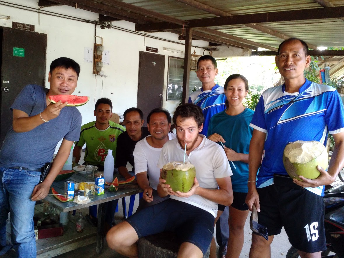 Pause à la Police Station, Thaïlande