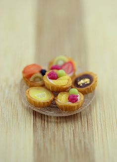 Fruit Tartlets - 1:12 Dollhouse Miniature Dessert