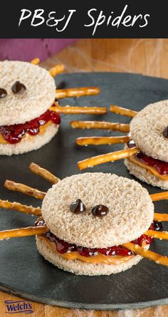 Fun Halloween Snack or Lunch idea - Peanut Butter and Jelly Spider Sandwiches. PB&amp;J Spiders. On the Welch&#39;s Blog!
