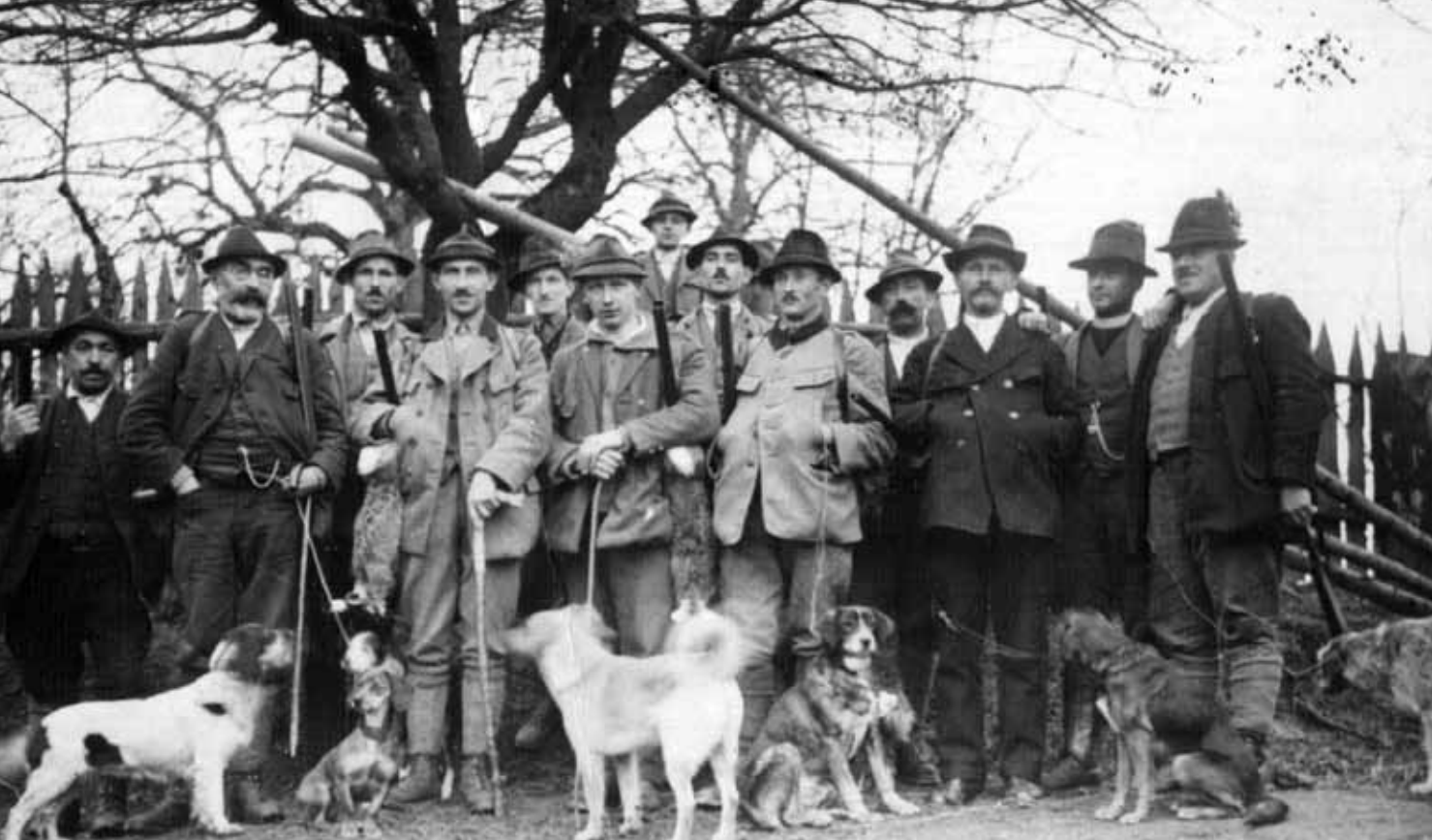 Lovci na območju naše LD pred II. svetovno vojno