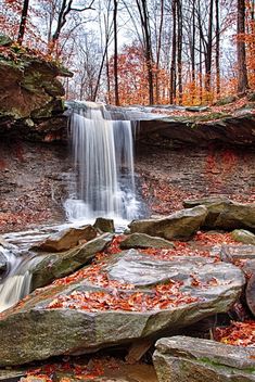 Blue Hen Falls, Cuyahoga Valley National Park. | Stunning Places <a class="pintag searchlink" data-query="%23StunningPlaces" data-type="hashtag" href="/search/?q=%23StunningPlaces&rs=hashtag" rel="nofollow" title="#StunningPlaces search Pinterest">#StunningPlaces</a>