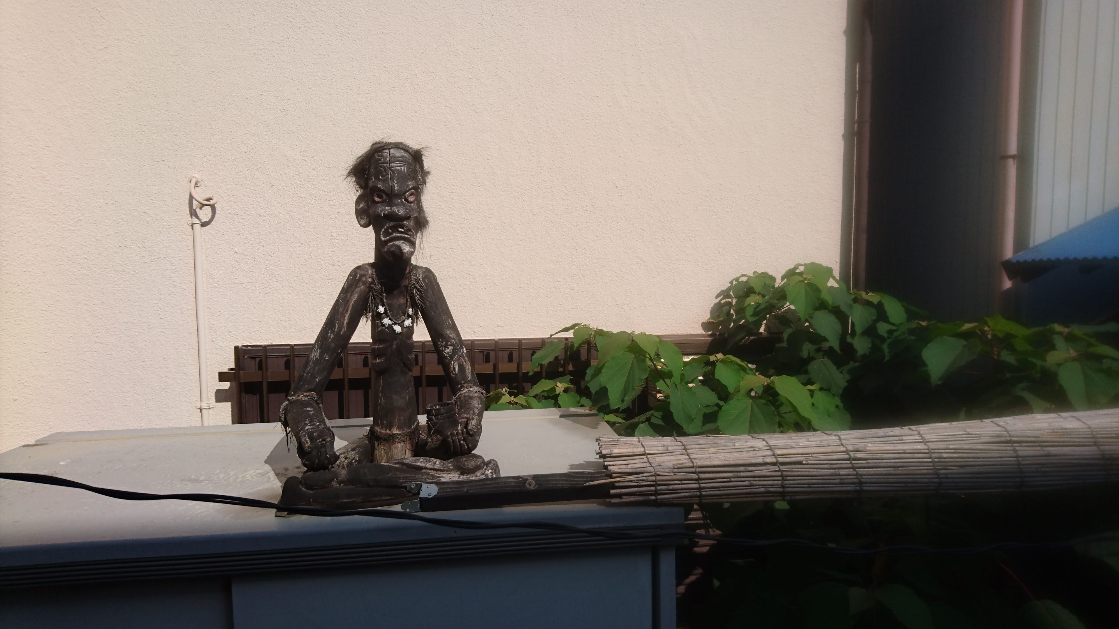 �܂�ŊC�O�������Ă���C�� (�R���X�^���̉f�惍�P ����5)�B