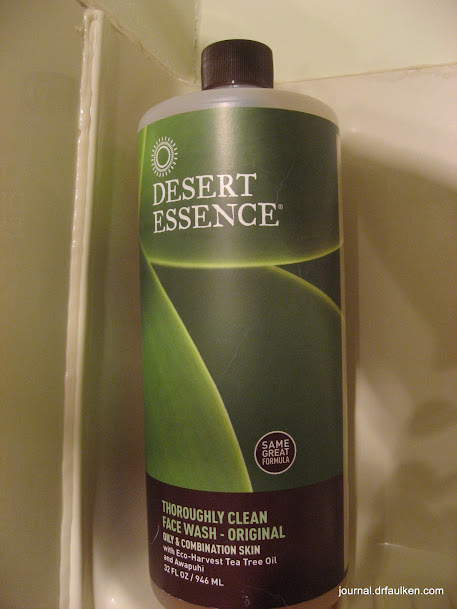 desert essence thoroughly clean face wash original