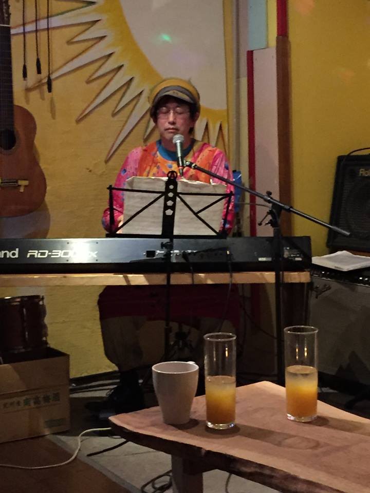 �Ђ�ł񂳂�\���ƁA����ɂ�2018�N�ŏ��A�������J �V �ŁA�u�����ЂŁv�B