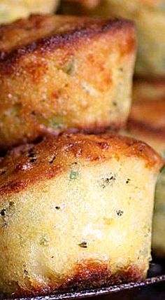 Jalapeno Cheddar Broccoli Corn Bread Muffins - the addition of bits of broccoli will have you wondering why you never considered it before! These are outstanding served with soup, BBQ or Mexican food! ??   >        