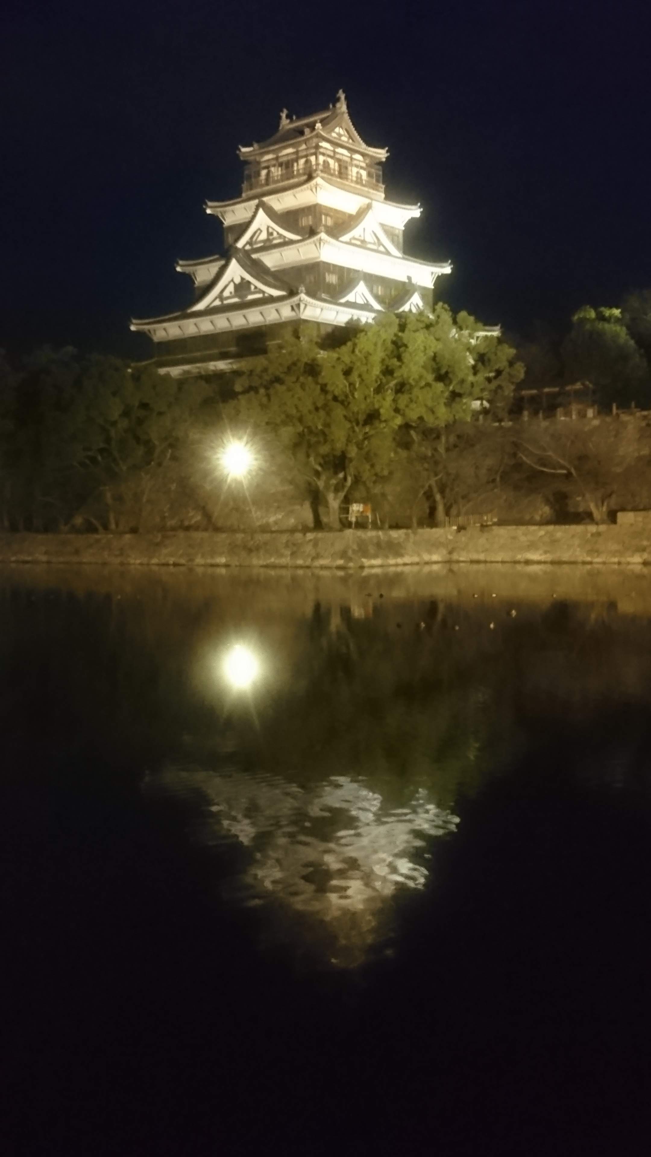 �L����̓V��t�́A�p�x���l�B