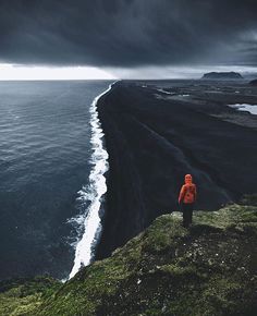 Black beach of Dyrh??laey, Iceland. Photo by Maximilian M??nch ! <a class="pintag searchlink" data-query="%23MyStopover" data-type="hashtag" href="/search/?q=%23MyStopover&rs=hashtag" rel="nofollow" title="#MyStopover search Pinterest">#MyStopover</a>