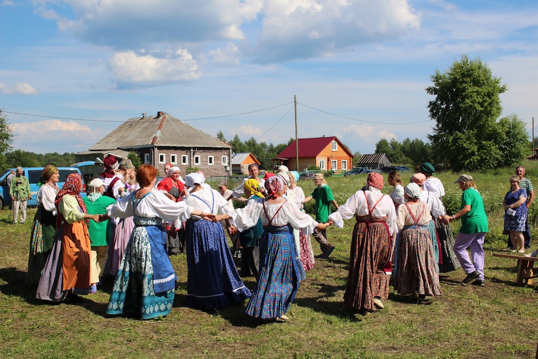 Июль 2018. Месяц на Севере. Петрозаводск, Заонежье, часть 1 сейчас, церкви, очень, после, церковь, который, только, около, праздник, деревне, деревни, деревня, Великой, больше, здесь, Онего, палатку, сегодня, вокруг, озера