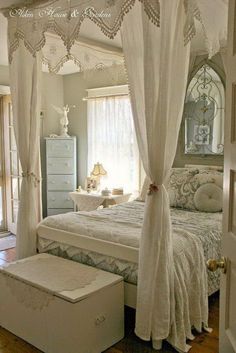 Vintage Fourposter Bed.