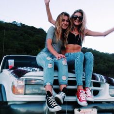 Squad Goals :: Soul Sisters :: Girl Friends :: Best Friends :: Free your Wild :: See more Untamed Friendship Inspiration @untamedorganica