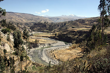 EL VALLE DEL COLCA - PERÚ CON ADITIVOS: IGUAZÚ E ISLA DE PASCUA (17)