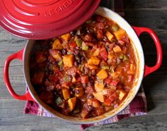 Sweet Potato and Black Bean Chili. This vegan chili is simple, delicious and packed with nutrients! <a class="pintag searchlink" data-query="%23vegan" data-type="hashtag" href="/search/?q=%23vegan&rs=hashtag" rel="nofollow" title="#vegan search Pinterest">#vegan</a> <a class="pintag searchlink" data-query="%23glutenfree" data-type="hashtag" href="/search/?q=%23glutenfree&rs=hashtag" rel="nofollow" title="#glutenfree search Pinterest">#glutenfree</a> <a class="pintag searchlink" data-query="%23chili" data-type="hashtag" href="/search/?q=%23chili&rs=hashtag" rel="nofollow" title="#chili search Pinterest">#chili</a>