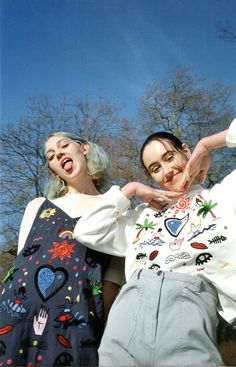 EDITORIAL: LIZZIE AND MONA // PHOTOGRAPHY BY NAOMI WONG | material girl magazine