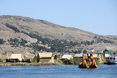 LAGO TITICACA: ISLAS DE UROS Y TAQUILE - PERÚ CON ADITIVOS: IGUAZÚ E ISLA DE PASCUA (2)