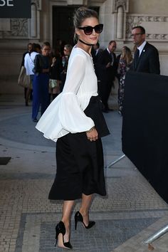 Olivia Palermo arrives at the Barbara Bui show as part of the Paris Fashion Week Womenswear Spring/Summer 2017 on September 29 2016 in Paris France