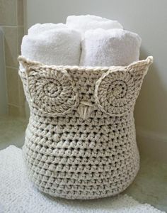 crochet owl basket | crochet patterns for beginners, see more at <a href="http://diyready.com/17-amazing-crochet-patterns-for-beginners" rel="nofollow" target="_blank">diyready.com/...</a>
