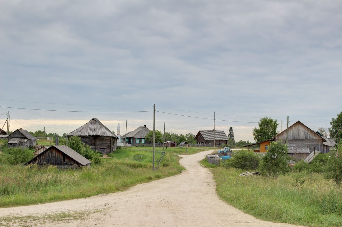 Июль 2018. Месяц на Севере. Кенозерский национальный парк,часть 1: Морщихинская, Масельга деревни, здесь, можно, около, озера, Морщихинская, берегу, очень, стоянки, после, церкви, сейчас, Вершинино, рюкзак, деревню, озеро, деревне, парке, несколько, Тропа