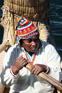 LAGO TITICACA: ISLAS DE UROS Y TAQUILE - PERÚ CON ADITIVOS: IGUAZÚ E ISLA DE PASCUA (5)