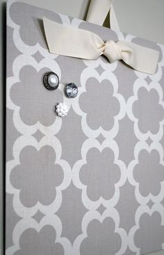Cover a flat cookie sheet with fabric and you have a cute magnetic board #BestDIYIdeas