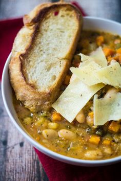 Easy Tuscan Bean Soup - 30 Minute Monday recipe! Loaded with veggies and SO easy to put together.