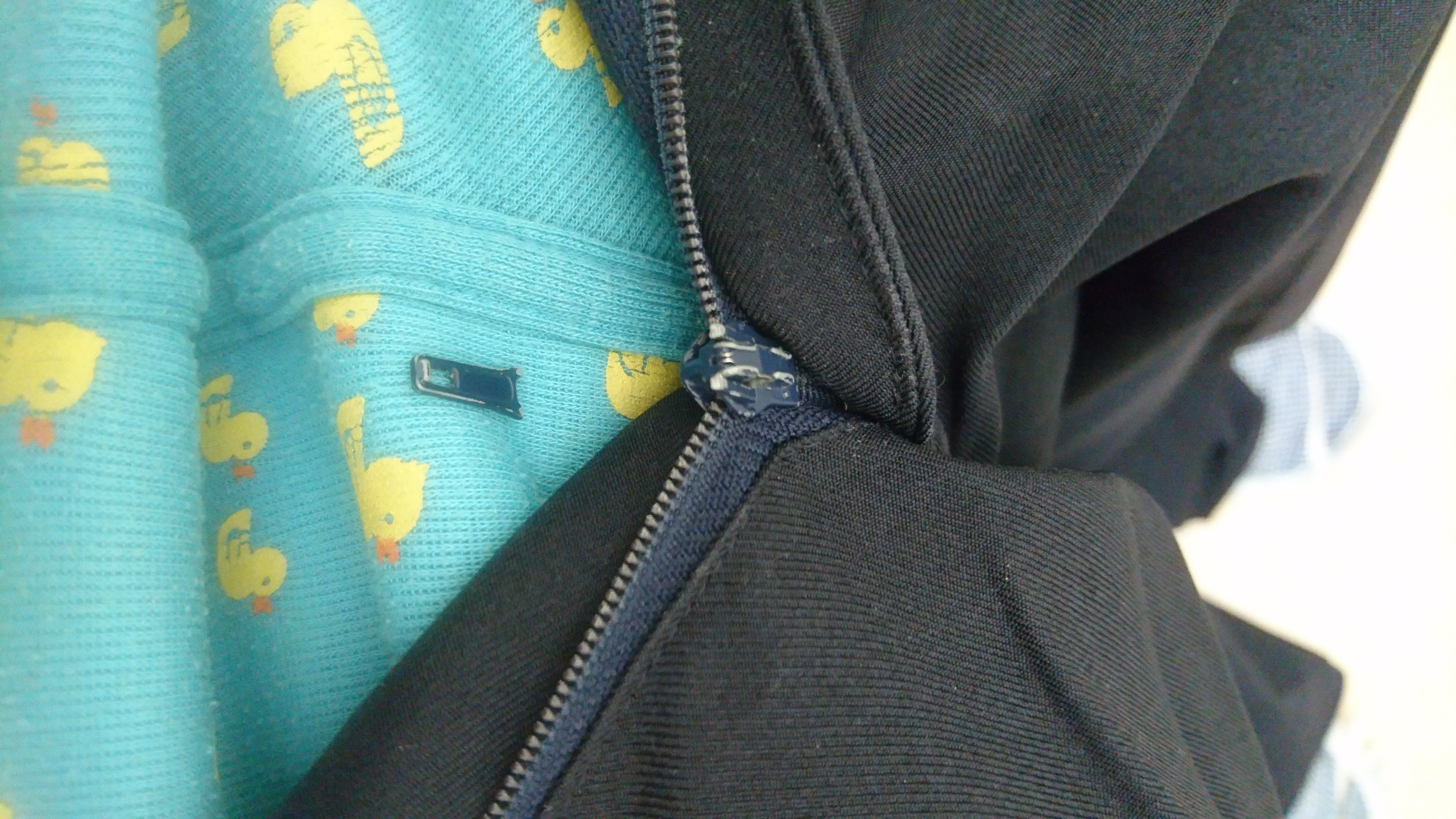 �ނ����B�Y�{���̃W�b�p�[�̃c�}�~�� ������܂����B�u�펯�I�Љ�l�v�̃R�X�v�����鎞�Ɏg�p����B��̃Y�{���Ȃ̂ɁB