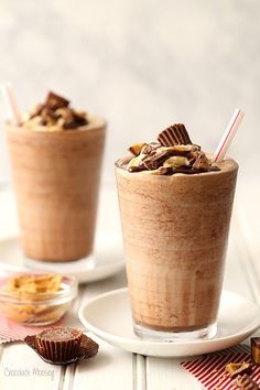 Grab your blender because your next summer drink is right here with Peanut Butter Frozen Hot Chocolate topped with peanut butter whipped cream.