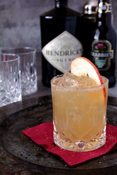 Hendrick&#39;s Gin &#39;Fall All Over&#39; Cocktail via Creative Culinary | Barb Kiebel