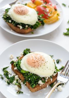 A fast, healthy and easy dinner! Kale Feta Egg Toast. Simple and DELICIOUS.