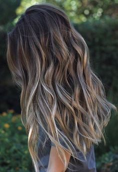 bronde hair color via balayage highlights