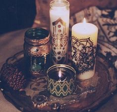 So pretty! Love the mandala candle