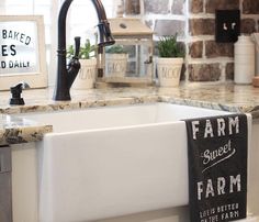 See this Instagram photo by Home Decor Momma ??? 93 likes <a class="pintag" href="/explore/farmhouse/" title="#farmhouse explore Pinterest">#farmhouse</a> sink???