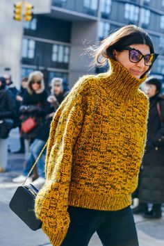 Tommy Ton Shoots the Best Street Style at the Fall ??5 Shows - Gallery - Style.com
