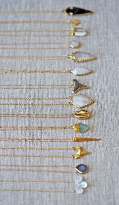 gold chains all lined up | kei jewelry... - Discount on Jewelry