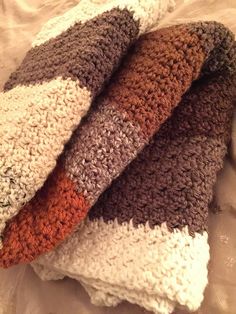 Easy Texture Lap Blanket: FREE crochet pattern by Elaine W.
