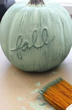 MichaelsMakers The Project Girl DIY chalkpaint pumpkin