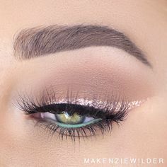 All I have to say is Rose Gold Liner!! *Click Pic for Makeup Details* (Pic: Makenzie Wilder) ??????????????????